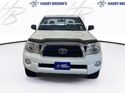 Super White 2011 Toyota Tacoma Access Cab