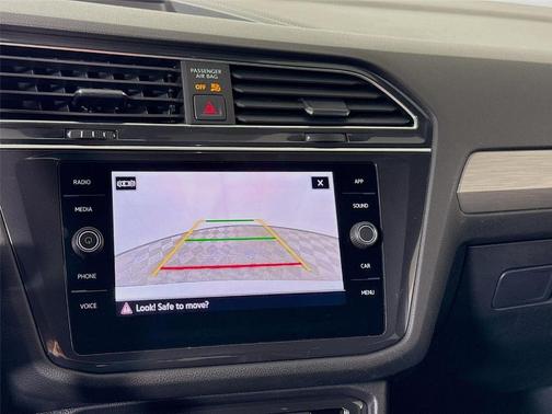 Pyrite Silver Metallic 2021 Volkswagen Tiguan 2.0T SE R-Line Black