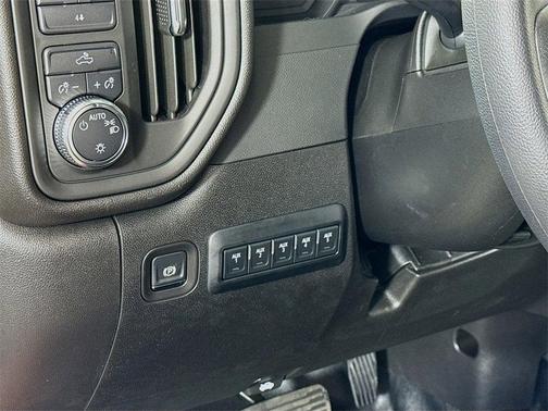 2025 GMC Sierra 2500 Pro