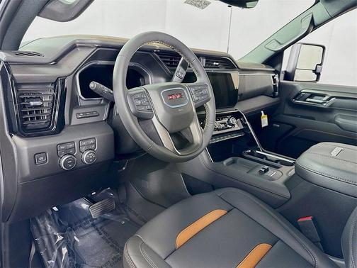 2026 GMC Sierra 3500 AT4