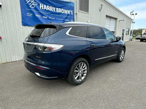 2022 Buick Enclave Avenir
