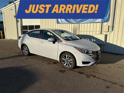 2024 Nissan Versa 1.6 SV