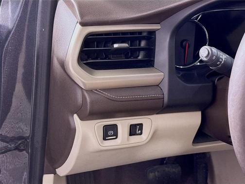 Iridium Metallic 2017 GMC Acadia Denali