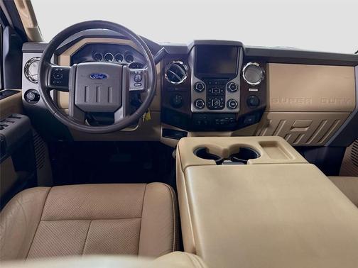 White 2016 Ford F-250 Lariat