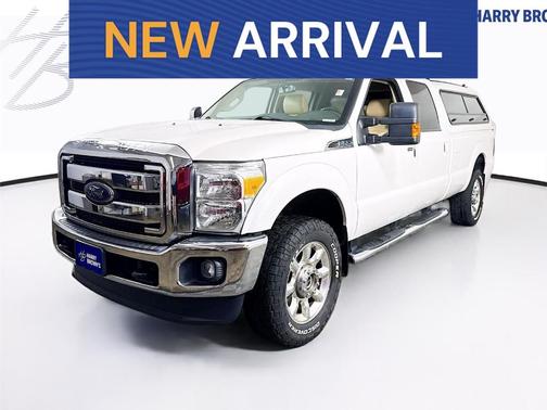 White 2016 Ford F-250 Lariat