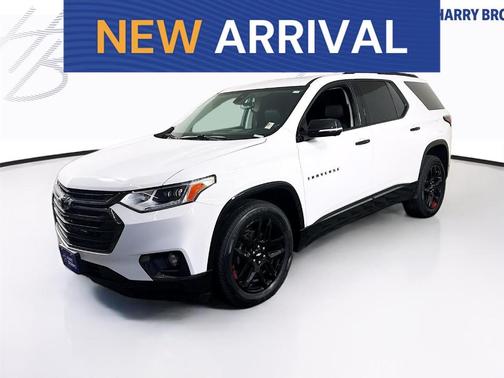 Summit White 2020 Chevrolet Traverse Premier