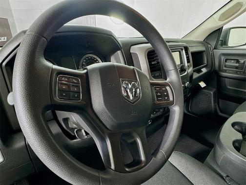 2024 RAM 1500 Classic Tradesman