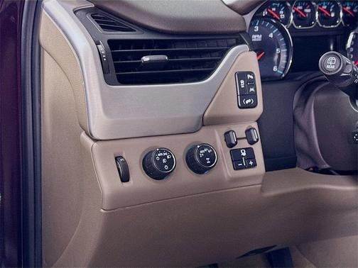 2017 GMC Yukon XL SLT