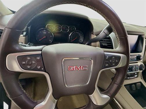 2017 GMC Yukon XL SLT