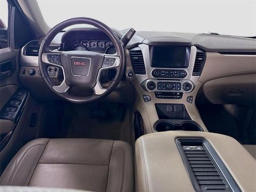 2017 GMC Yukon XL SLT