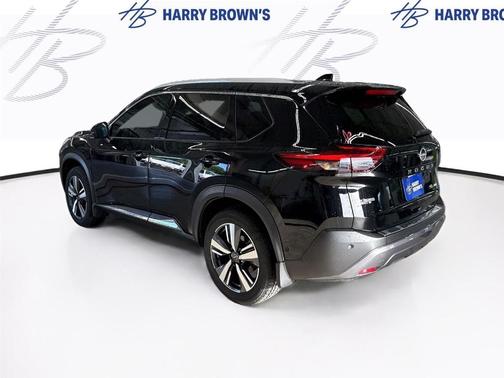 Black 2022 Nissan Rogue SL