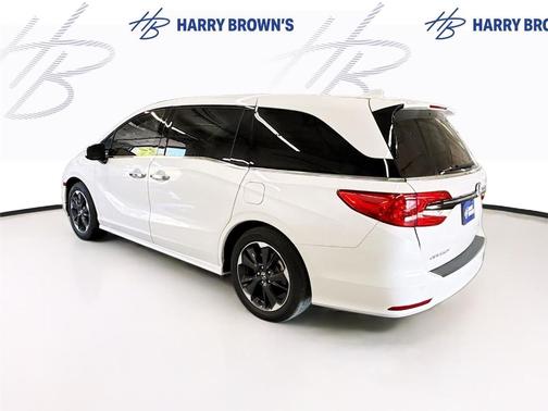White 2024 Honda Odyssey Elite