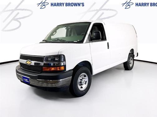 Summit White 2026 Chevrolet Express 2500 Work Van