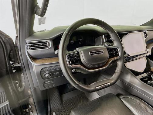 2023 Jeep Grand Wagoneer L Series II