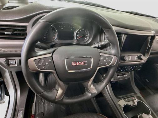 Sterling 2023 GMC Acadia AT4