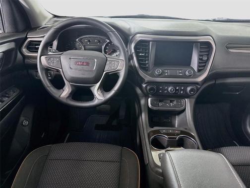 Sterling 2023 GMC Acadia AT4