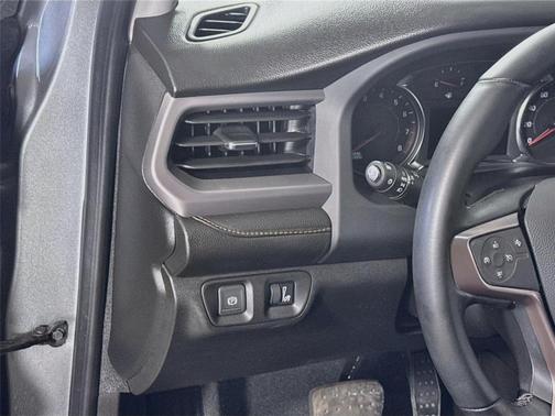 Sterling 2023 GMC Acadia AT4