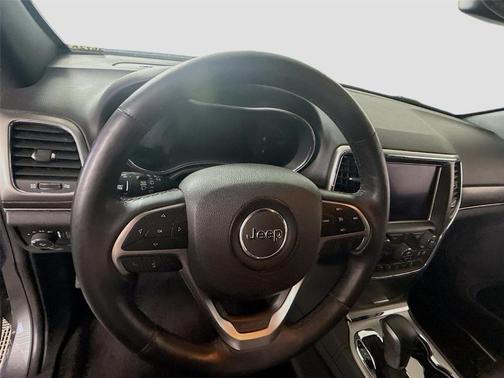 Granite Crystal Clearcoat Metallic 2018 Jeep Grand Cherokee Limited