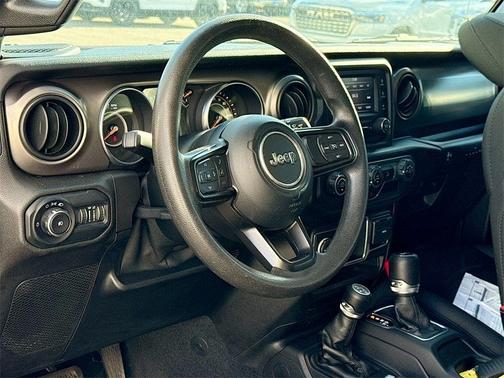 2020 Jeep Wrangler Sport