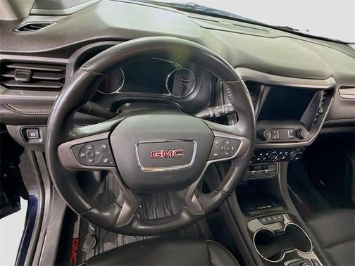2022 GMC Acadia AT4