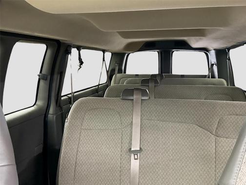 Summit White 2025 Chevrolet Express 3500 LT