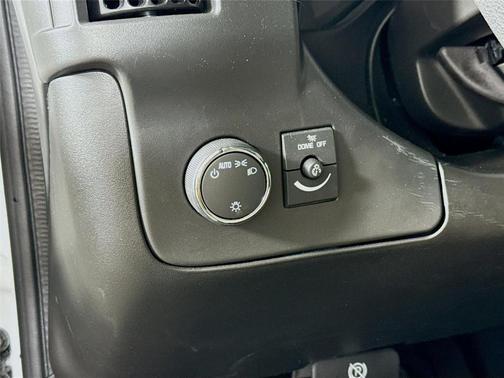 2025 Chevrolet Express 3500 LT