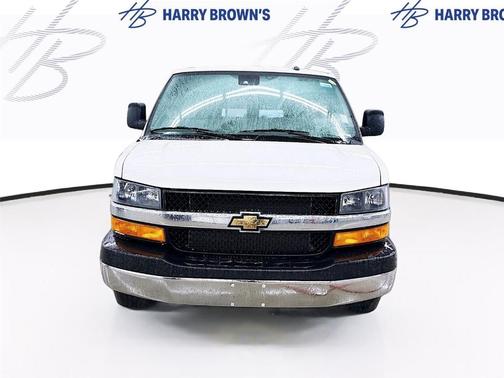 Summit White 2025 Chevrolet Express 3500 LT