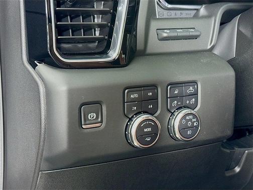 2025 GMC Sierra 3500 Denali Ultimate