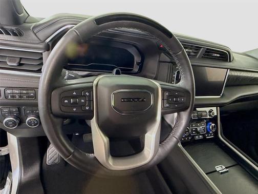 White Frost Tri-Coat 2024 GMC Yukon Denali