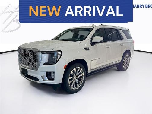 White Frost Tri-Coat 2024 GMC Yukon Denali