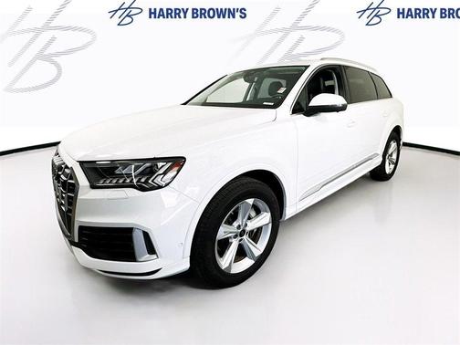 2024 Audi Q7 45 Premium Plus