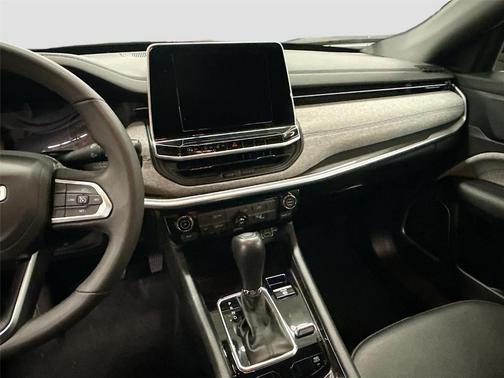 Black 2025 Jeep Compass Latitude
