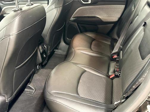 Black 2025 Jeep Compass Latitude