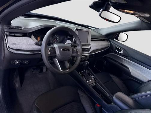 Black 2025 Jeep Compass Latitude