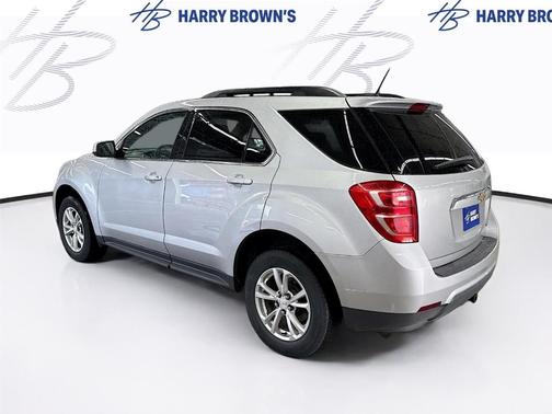 Silver Ice Metallic 2017 Chevrolet Equinox LT