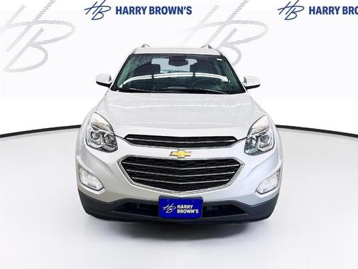 Silver Ice Metallic 2017 Chevrolet Equinox LT
