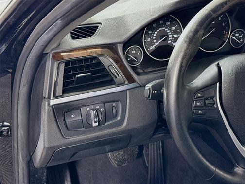 2015 BMW 328 i xDrive