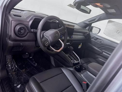 Sterling Gray Metallic 2026 Chevrolet Colorado Trail Boss