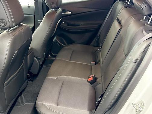 Summit White 2025 Buick Encore GX Preferred