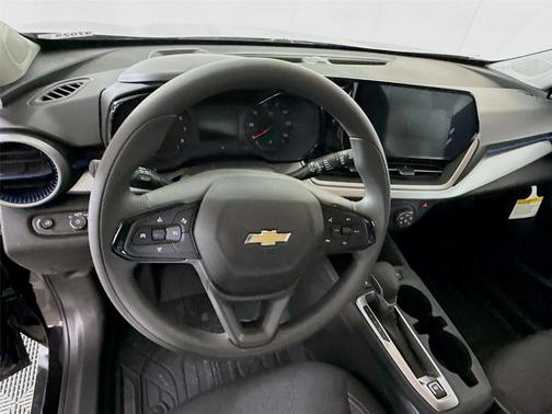 Mosaic Black Metallic 2026 Chevrolet Trax LS