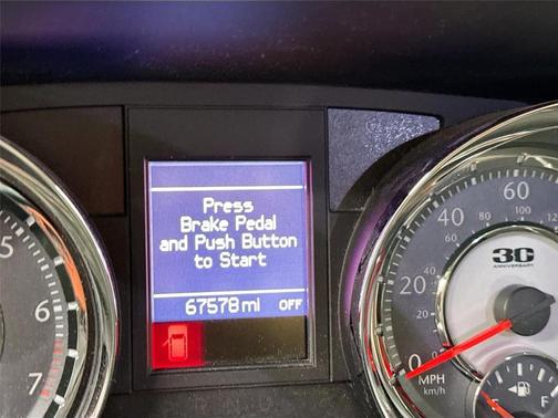 2014 Chrysler Town & Country Touring-L