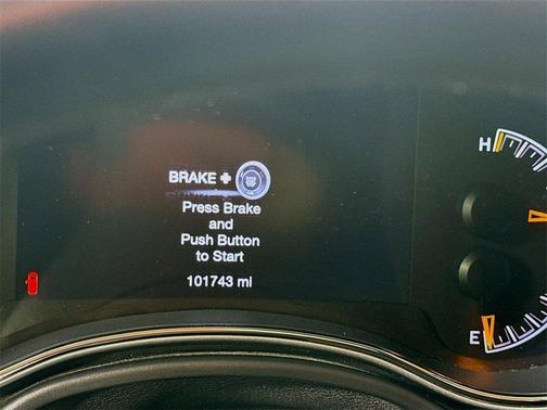 2019 Jeep Grand Cherokee Laredo E