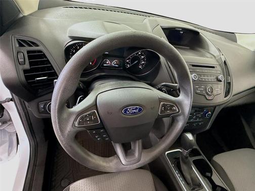 White 2017 Ford Escape SE