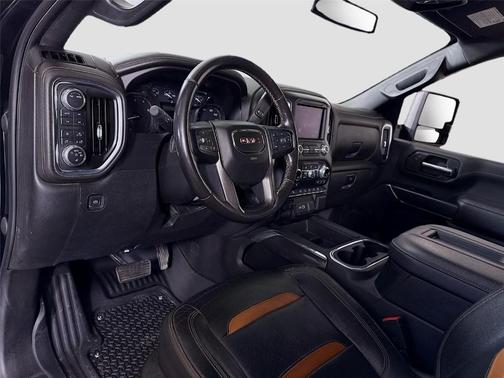 Onyx Black 2022 GMC Sierra 3500 AT4