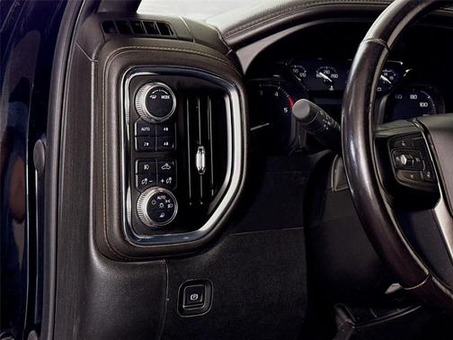 Onyx Black 2022 GMC Sierra 3500 AT4