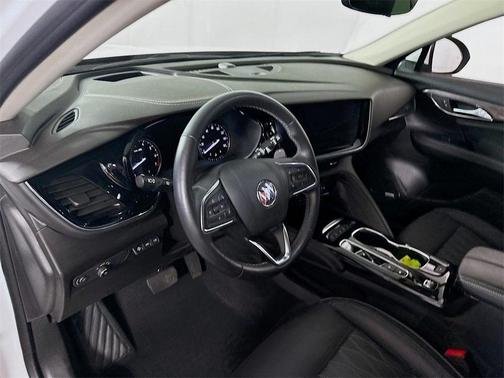 2022 Buick Envision Avenir