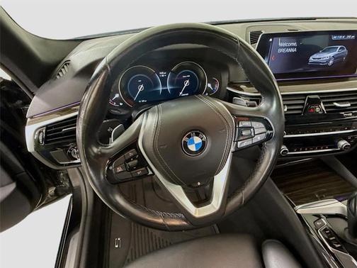 2019 BMW 530 i xDrive