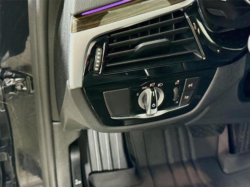 2019 BMW 530 i xDrive