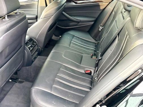 2019 BMW 530 i xDrive