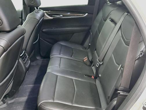 Crystal White Tri-Coat 2020 Cadillac XT5 Sport